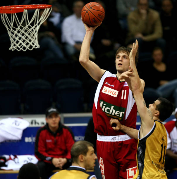 替补球员未 替补球员未