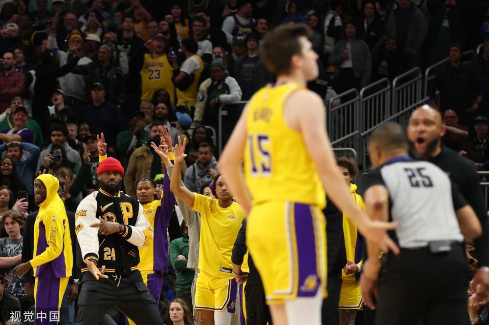 登上热搜榜 登上热搜榜