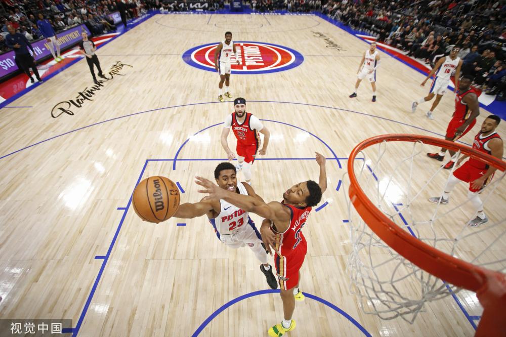 意大利队以 意大利队以