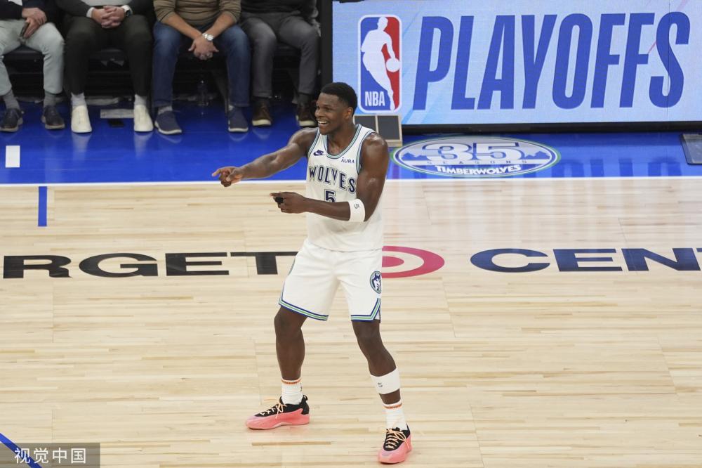 行队虽然展 行队虽然展