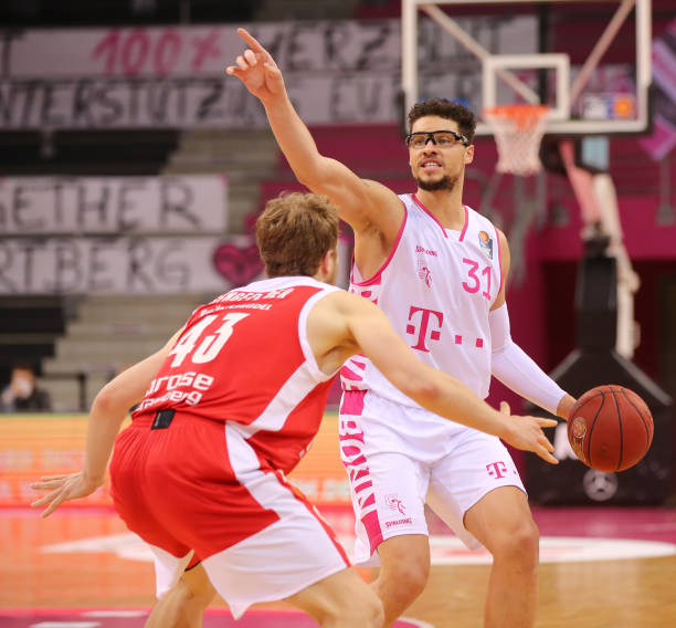 上赛季他在 上赛季他在