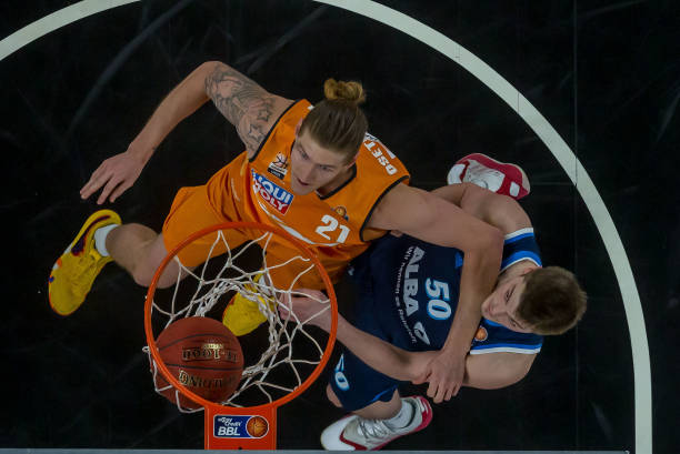 实施大刀阔 实施大刀阔