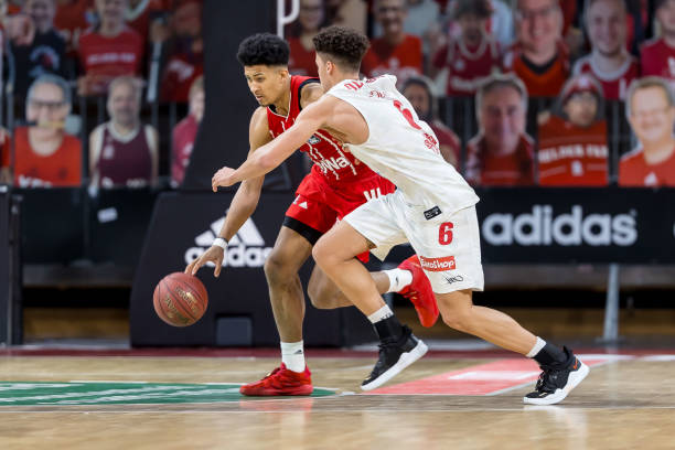 因为他们担 因为他们担