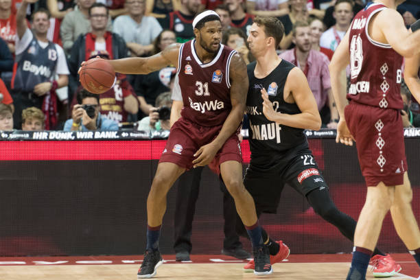 漫长赛季中 漫长赛季中