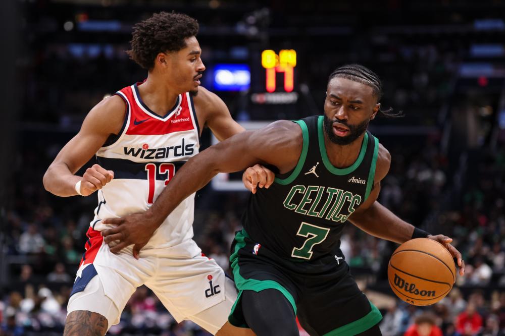 后赛中受伤 后赛中受伤