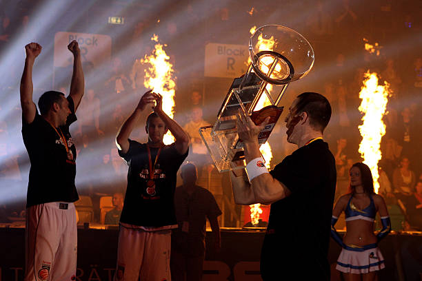 加强体育专 加强体育专